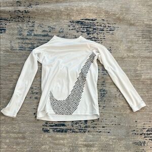 Nike White Long Swim shirt boys M (10-12)